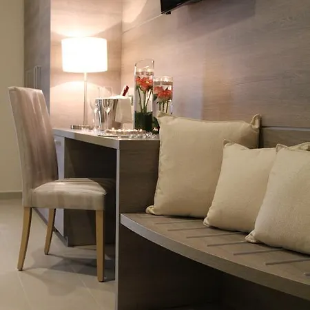 Delle Canne أمانتيا